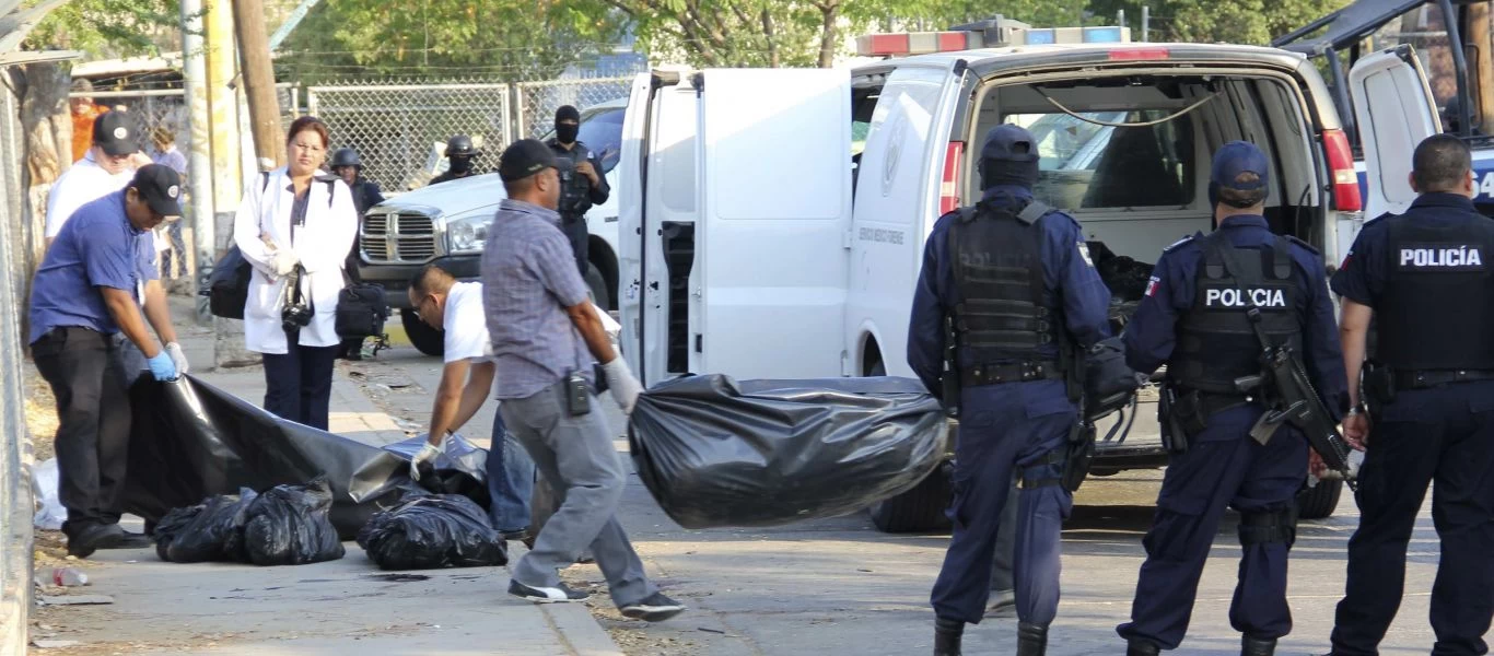 Μεξικό: Πτώματα κρεμασμένα από γέφυρα - Ξεκαθάρισμα λογαριασμών ανάμεσα σε συμμορίες